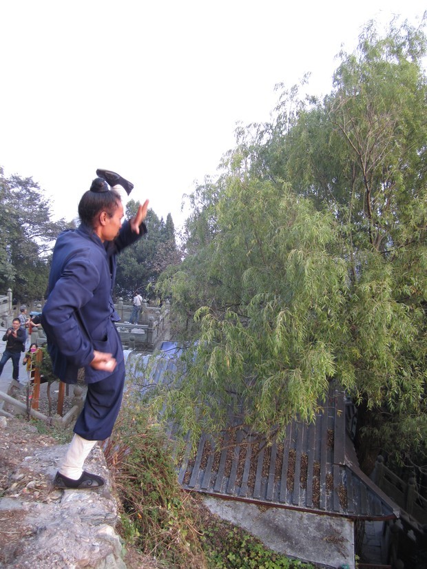 武当山抽签第一签是什么意思,武当山抽签一共有多少钱