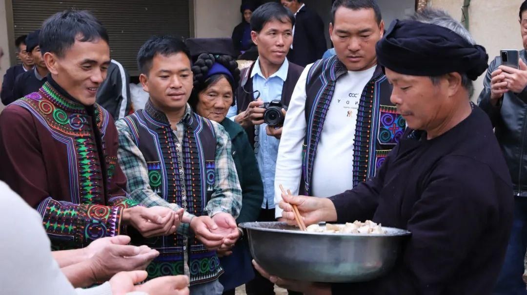 哈尼族的民族节日_哈尼族的节曰_哈尼族的传统节日