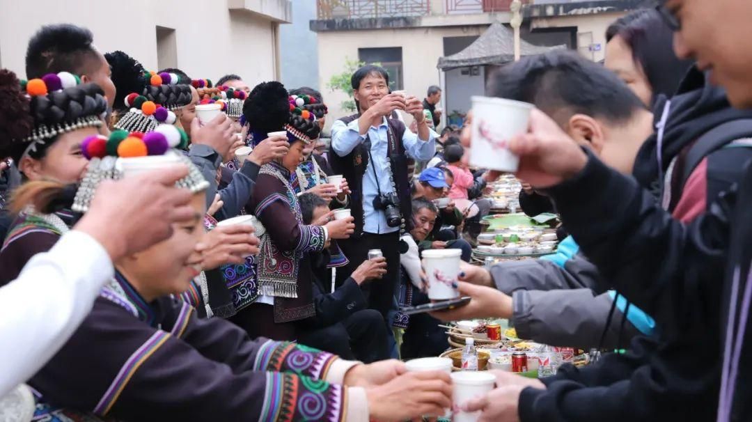 哈尼族的节曰_哈尼族的民族节日_哈尼族的传统节日