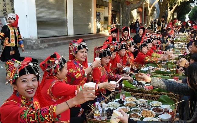 哈尼族的民族节日_哈尼族的传统节日主要有_哈尼族的传统节日